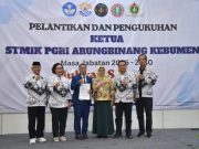 Muhyat Resmi Jabat Ketua STMIK PGRI Arungbinang Kebumen