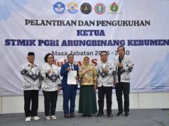 Muhyat Resmi Jabat Ketua STMIK PGRI Arungbinang Kebumen