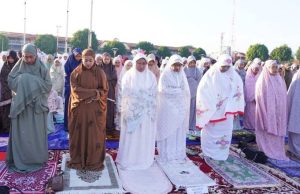 Bupati Salat Idul Adha di Alun-alun Kebumen Bareng Warga