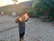 Layang-Layang di Langit Puro, Cara Satgas TMMD Lepas Penat Bersama Anak Desa