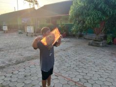 Layang-Layang di Langit Puro, Cara Satgas TMMD Lepas Penat Bersama Anak Desa