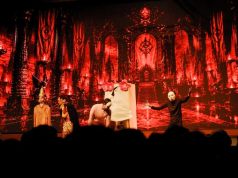 Realita Negeri Wacanda dalam Keraton Siluman, Teater Gemati Gemakan Pesan Kritis