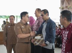Apresiasi Pengabdian, Pemkot Magelang Serahkan Honorarium RT dan RW
