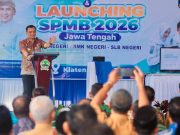Buka SPMB 2026 Jenjang SMA/SMK, Ahmad Luthfi: No Titip No Jastip