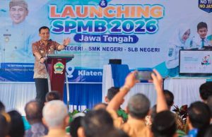 Buka SPMB 2026 Jenjang SMA/SMK, Ahmad Luthfi: No Titip No Jastip