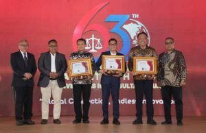FH Unissula Genap 63 Tahun, Tegaskan Komitmen Global dan Beri Anugerah untuk Tokoh Nasional