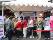 Polres Kudus Gelar Pangan Murah di Simpang Tujuh, Warga Serbu Beras dan Minyak Goreng