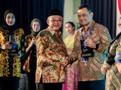 Gubernur Luthfi Terima Sederet Penghargaan Pendidikan dari Kementerian