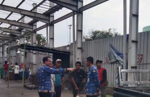 Pedagang Bitingan Protes Pembongkaran Kanopi Pasar oleh RSUD dr Loekmono Hadi Kudus