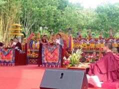 Umat Buddha dari Sejumlah Negara Melakukan Doa Bersama bagi Keselamatan Dunia