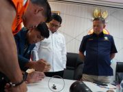 Robot Kecoa Tim Cyborg Insect UNDIP Diperagakan di Kantor BNPB
