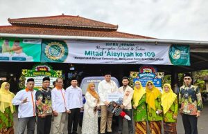 Sinergitas Lintas Sektor Hadirkan Solusi Pengelolaan Sampah Berbasis Infaq di Jepara Dapatkan Mobil Operasional