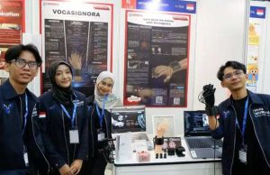 Tim Vocasignora Sekolah Vokasi UNDIP Raih Gold Medal dan Best International Invention and Innovation Award dari Thailand di WYIE 2026 Malaysia