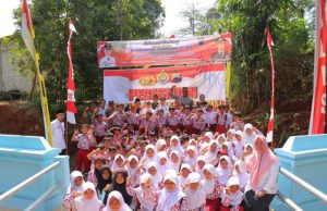 Kapolres Kendal Resmikan Jembatan Merah Putih Presisi di Sidodadi, Dorong Ekonomi Warga