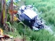 Innalilahi, Mobil Pengantar Haji Tertemper KA Argo Bromo Anggrek di Perlintasan Sidorejo Pulokulon