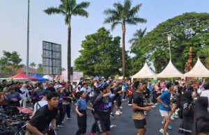 Hujan Memberkahi, Ratusan Peserta Padati Gowes dan Fun Run RSI Sultan Hadlirin Jepara