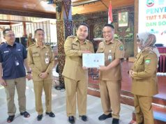 Sekda Komang Gede Irawadi Terima SK Purnatugas Bersama 61 PNS Blora
