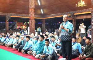 Hujan Tangis Haru Sambut Kedatangan Jemaah Haji Asal Blora