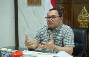 Kakanwil Kemenkum Jateng Bahas Penguatan Profesi Notaris dalam Kuliah Tamu UNS