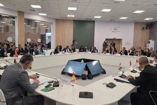 Menteri Hukum Sampaikan Capaian Posbankum di Legal Forum Rusia, Perkuat Kerja Sama Ekstradisi Narapidana