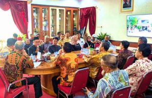 Warga Penolak Pabrik Semen, Sampaikan Sejumlah Tuntutan