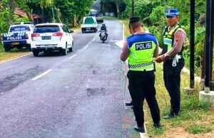 Tabrak Tiang, Soerang Pengendara Motor Meninggal