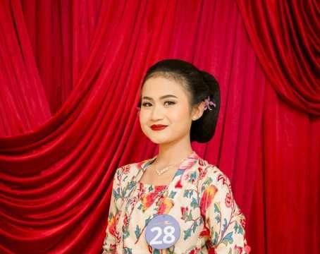 Nadine Bahari, Siap Gerakkan Anak Muda Dan Kolab Dengan Siapapun Untuk Sejahterakan UMKM Di Pesisir Selatan