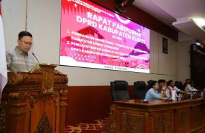 Tujuh Fraksi DPRD Kudus Berikan Catatan Kritis atas Tujuh Ranperda Usulan Eksekutif