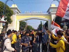Aksi Aliansi Mahasiswa Tegal Raya Ajukan 6 Tuntutan