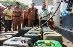 Sempat Terganjal Sertifikasi, Begini Cara Ahmad Luthfi Selamatkan Operasional SPBUN Nelayan di Tegal