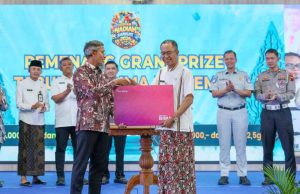 Pemprov Jateng Bagikan Rp385,5 Juta dan Emas 22,5 gram ke Wajib Pajak Lewat Gebyar Hadiah Samsat 2026