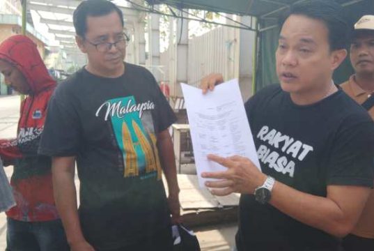 Pedagang Sayur Pasar Bitingan Kudus Bertahan di Tengah Proyek Gedung Kudus Sehat, Desak Kanopi Rp1,8 Miliar Dikembalikan