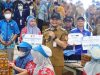Bupati Kudus dan Gubernur Jateng Serahkan BLT DBHCHT kepada Buruh Rokok