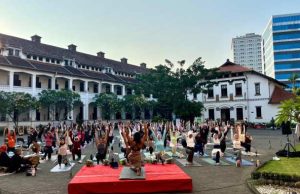International Yoga Day di Lawang Sewu Gelar, Hadirkan Kesehatan dan Kebersamaan di Kawasan Heritage