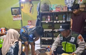 Gencar Operasi Pekat, Polsek Gubug Amankan 107 Botol Miras Berbagai Merek dari Sejumlah Lokasi