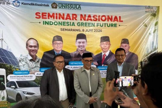 FTI Unissula Gelar Seminar Nasional Dukung Pemanfaatan Green Future Technology