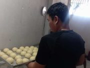 Dari Hasil Membuat Donat dalam Lapas, Narapidana Ini Mampu Kirim Uang untuk Anaknya