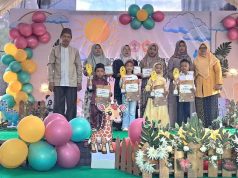 Meriah, Pelepasan dan Pentas Seni KB-RA Unggulan Nahdlatul Fata Tampilkan Bakat Keberanian Anak