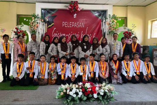 Pelepasan Siswa Tandai Momentum Kebangkitan Prestasi SDN 3 Senenan