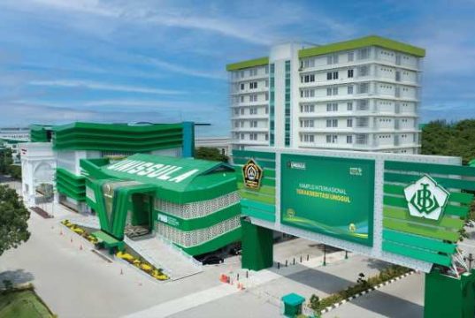 Unissula Sambut Tiga Mahasiswa Internasional Beasiswa KNB