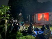 Halaman Rumah Jadi Bioskop: Malam yang Menghidupkan Film-Film Kampung di Soneyan