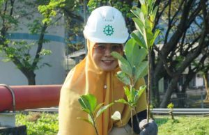 Peringati Hari Lingkungan Hidup Sedunia 2026, Srikandi PLN IP UBP Semarang Hijaukan Obvitnas PLTGU Tambaklorok