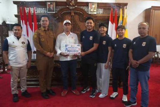 Tiga Karateka Jepara Dilepas Langsung Oleh Bupati, Bidik Tiket Kejuaraan Asia di ASEAN Vietnam
