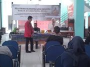 Tutup Pelatihan Meracik Tembakau, Peserta Diajak Racik Tembakau Varian dan Aroma