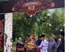 Pemeran “DESCENDENT”, Tampilkan Karya Akhir Mahasiswa Desain Produk Unisnu Jepara