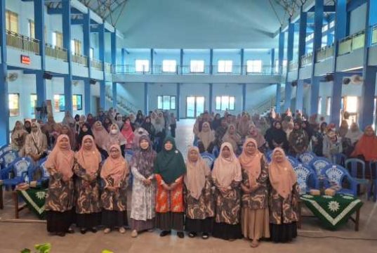 Bentuk Karakter Anak yang Kokoh, TPQ Aisyiyah Manafi’ul Ulum Blimbingrejo Gelar Parenting Qurani