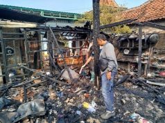 Rumah di Menduran Brati Grobogan Ludes Terbakar, Uang Rp10 Juta dan Dokumen Penting Hangus