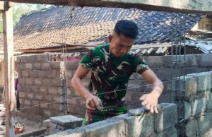 Keahlian Satgas TMMD Percepat Rehab Rumah Warga Watuduwur