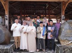 Kiai Chalwani dan Bupati Kebumen Resmikan Paseban Bocor