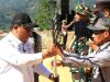 Ditandai dengan Penyerahan Alat Kerja